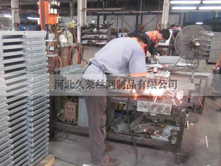 不锈钢生产车间，不锈钢深加工车间